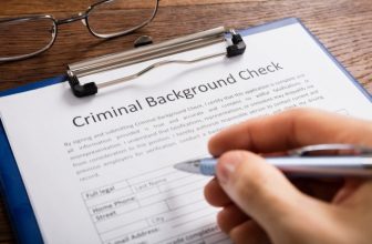 Will a DUI Show Up on an Employment Background Check